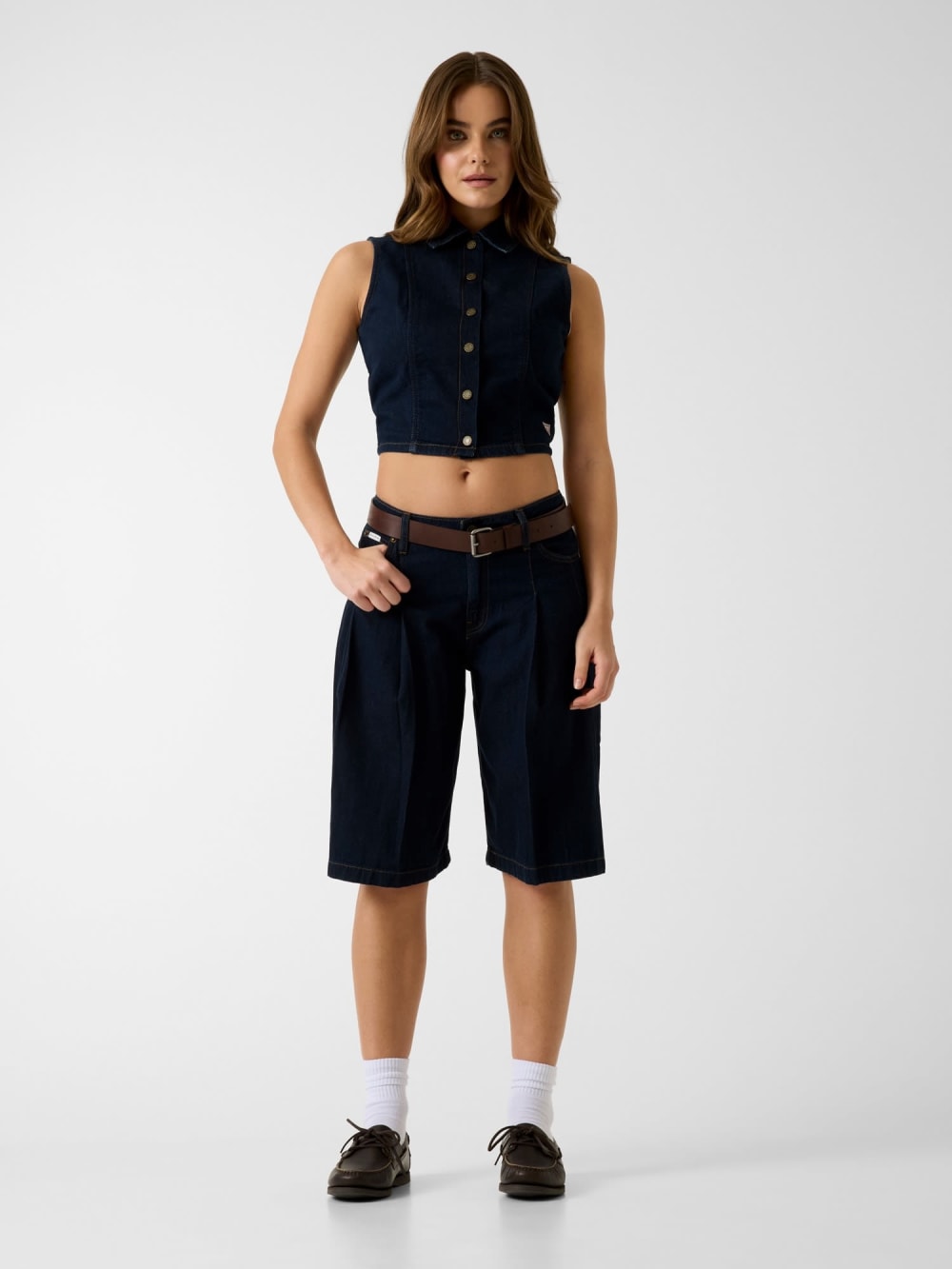 Pleated denim bermuda