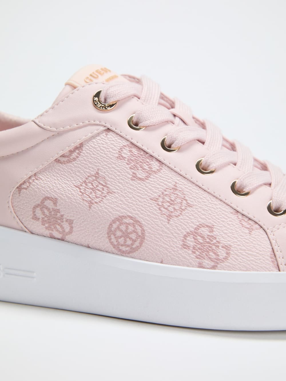 Ronii Debossed Peony Low-Top Sneakers