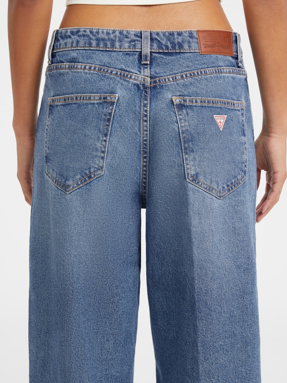 Barrel Jeans