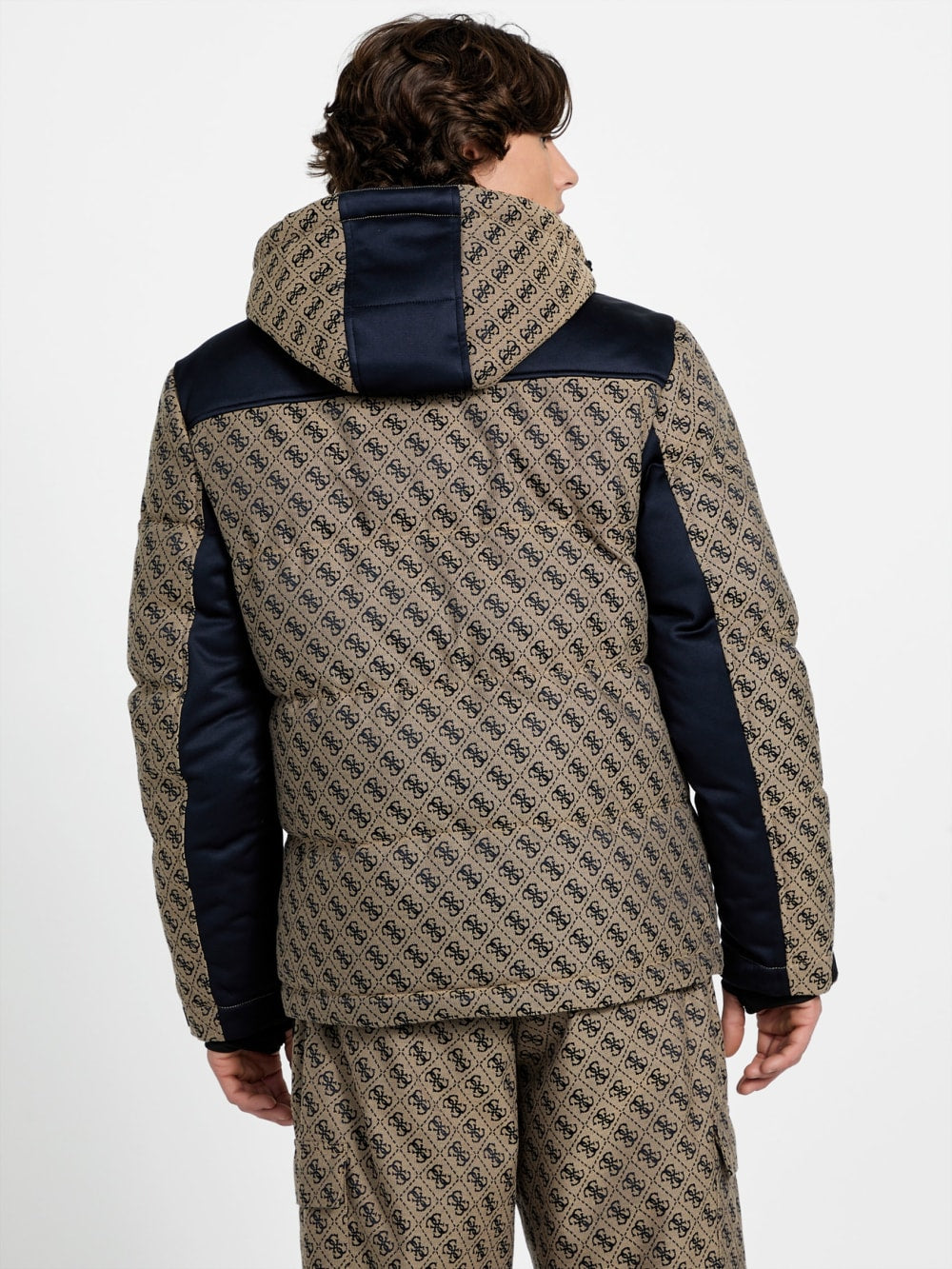 4G logo ski jacket