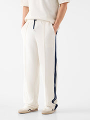 Straight leg sweatpants