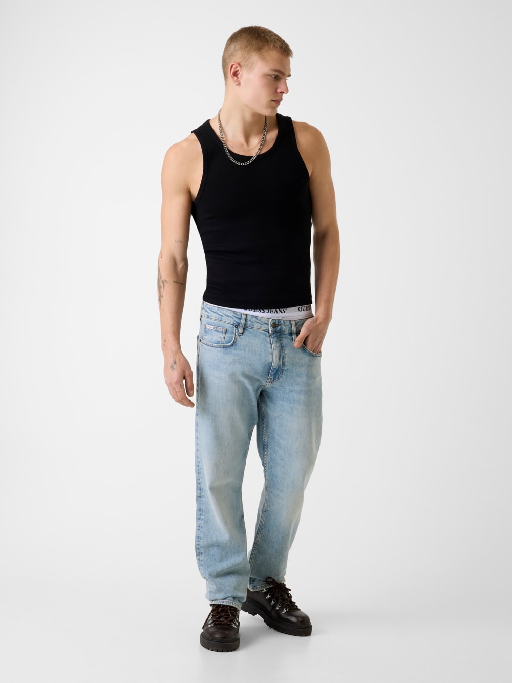 G16 straight jeans