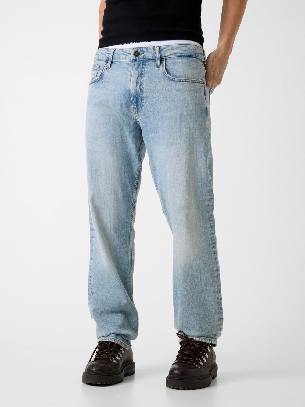 G16 straight jeans