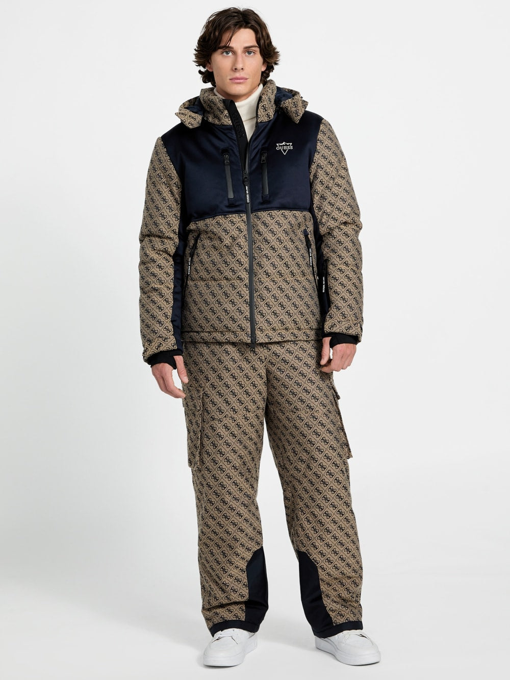 4G logo ski pants