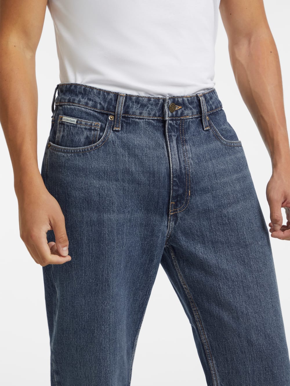 G18 Relaxed Jeans