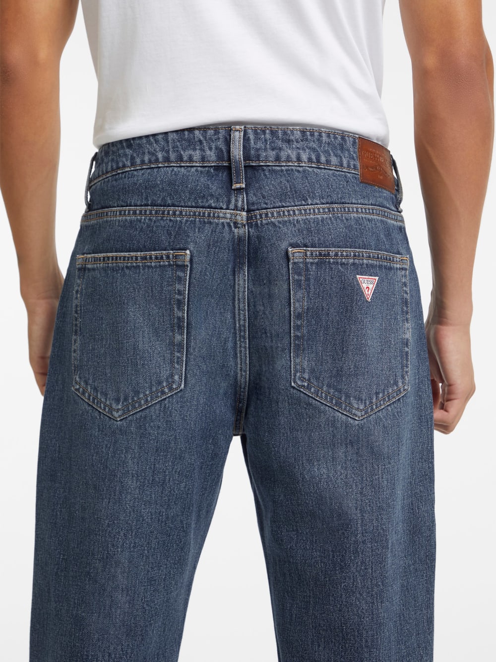 G18 Relaxed Jeans