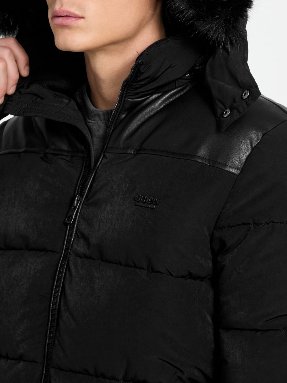 Hooded puffer jacket
