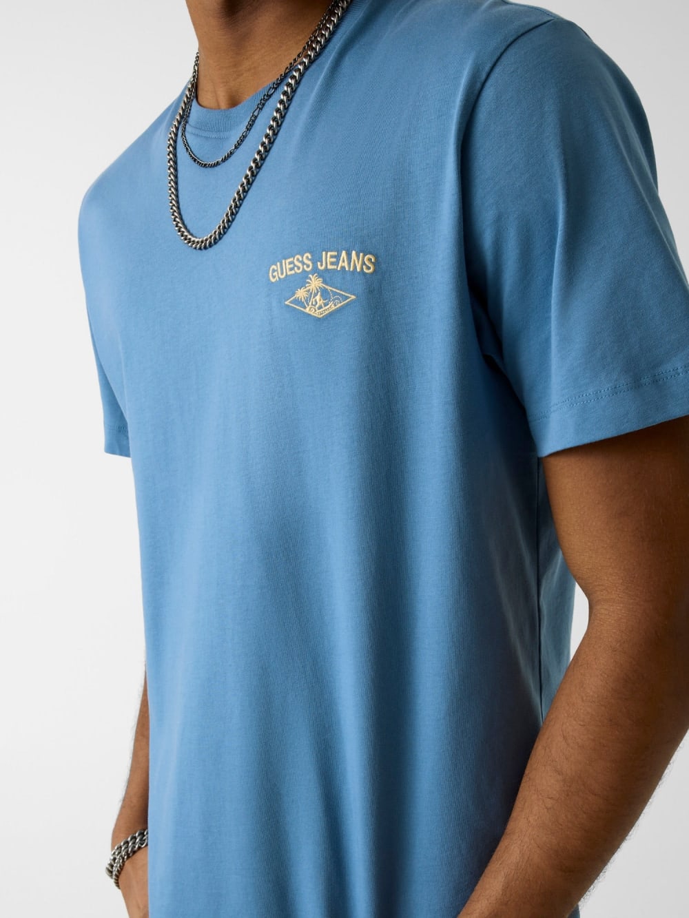 Embroidered logo t-shirt