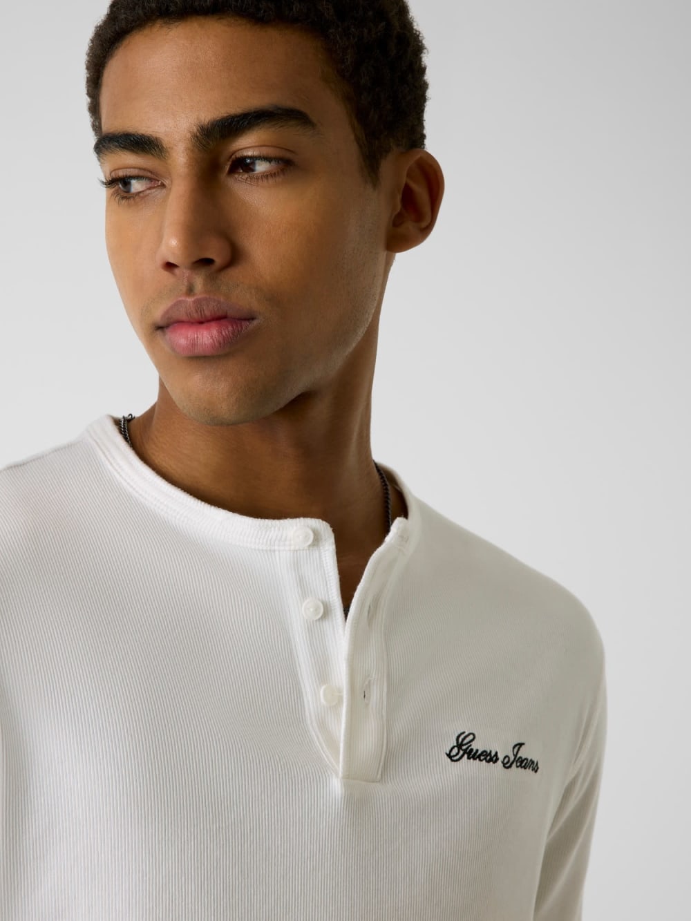 Embroidered logo t-shirt