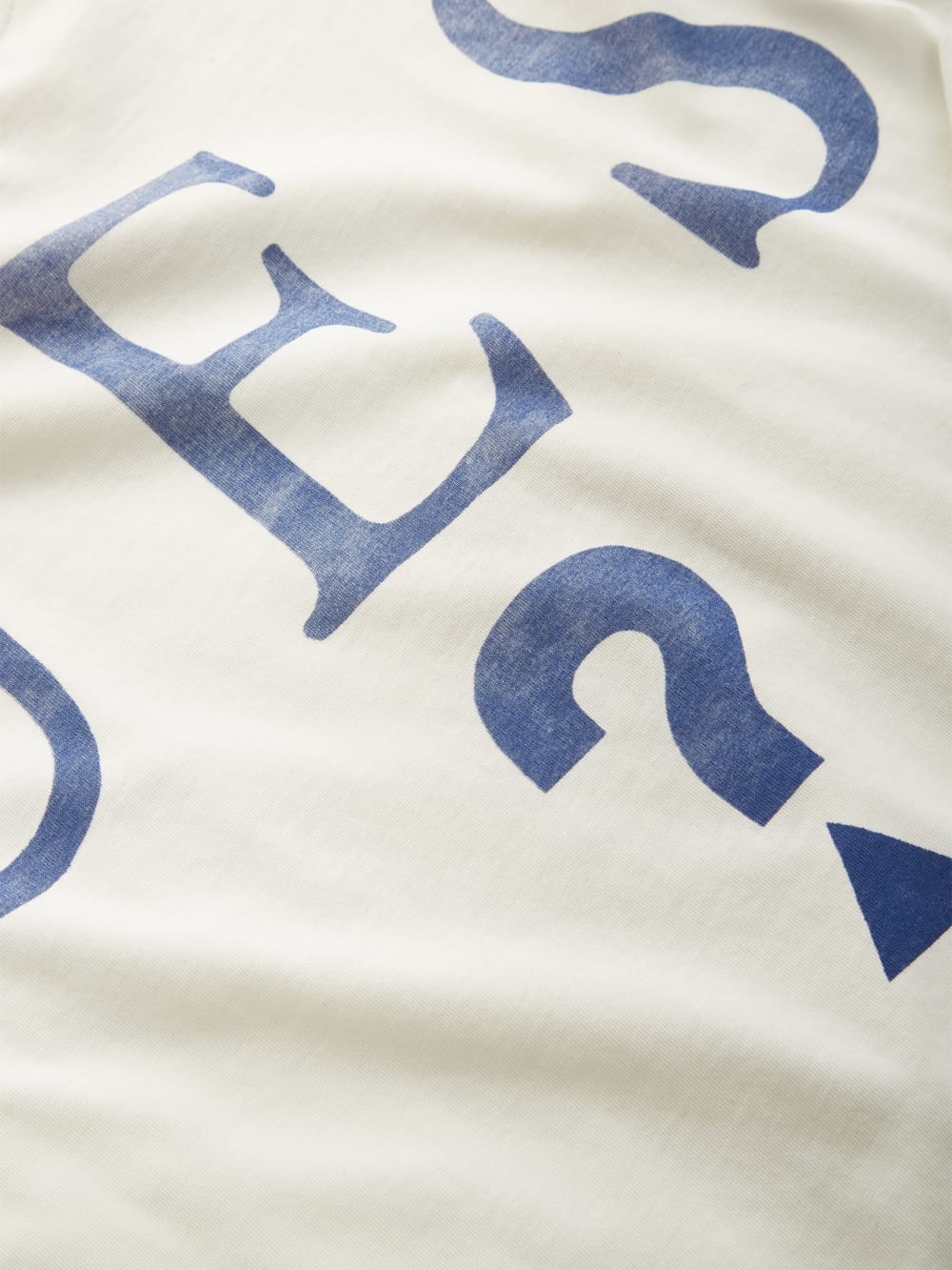 oversized logo tee