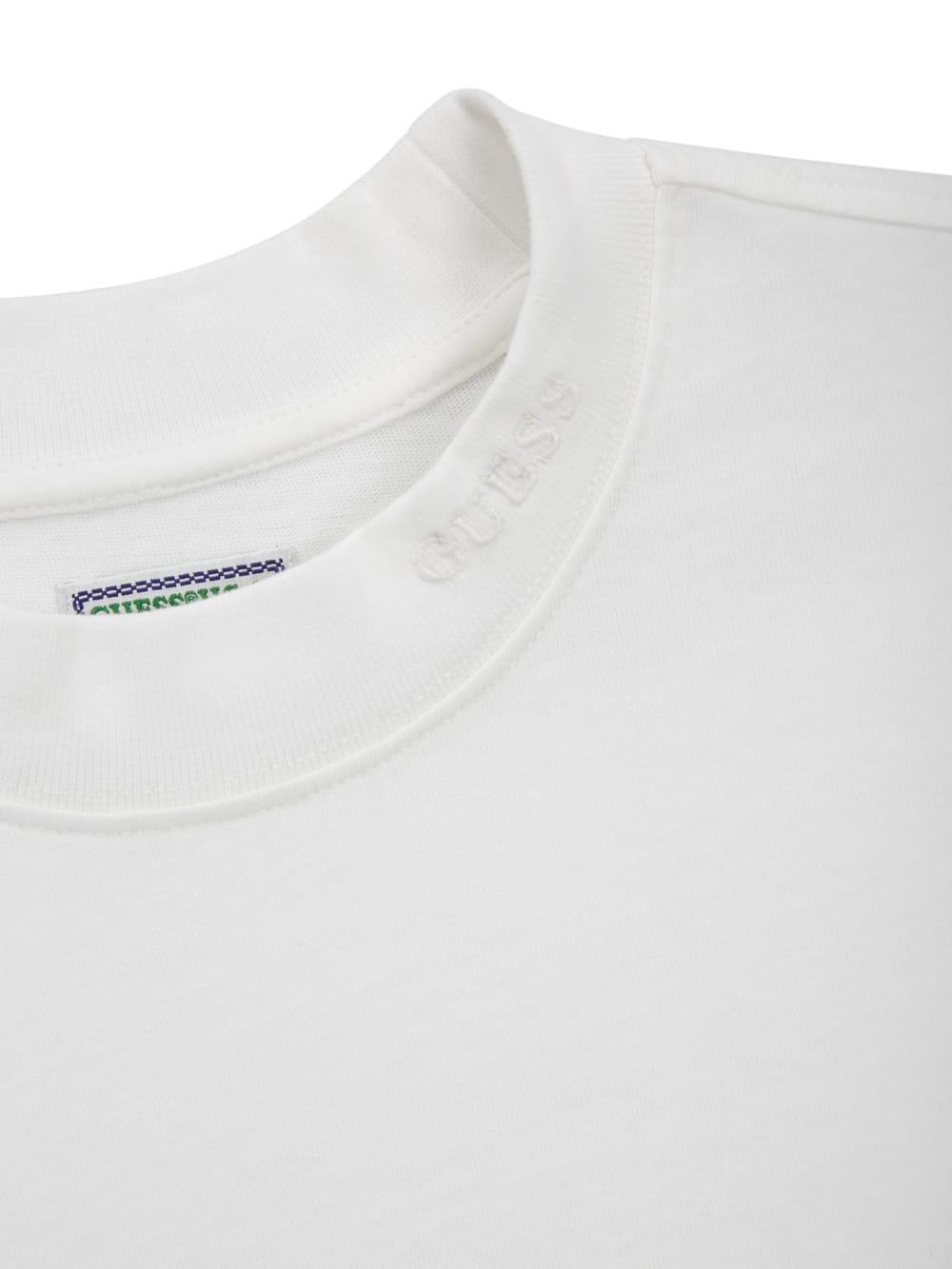 Mockneck Tee