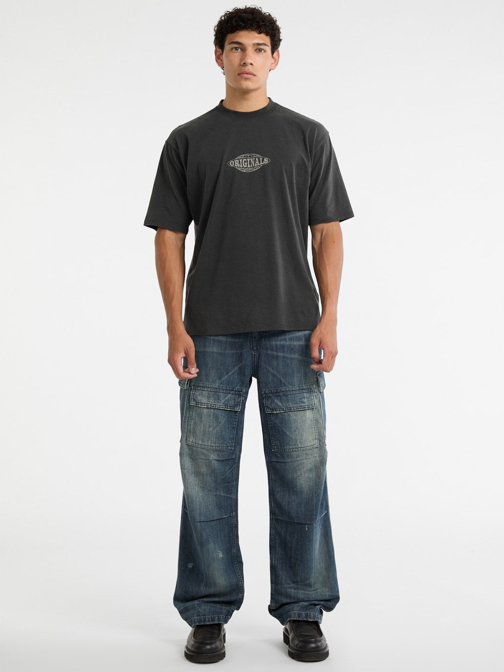 GUESS Originals Eco Globe Tee