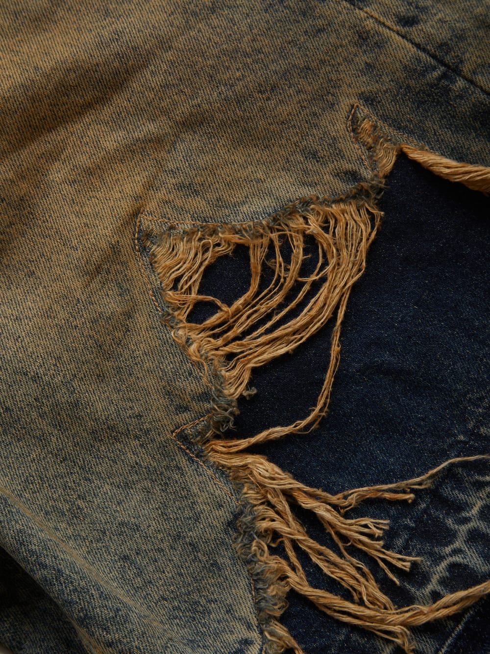 distressed denim short