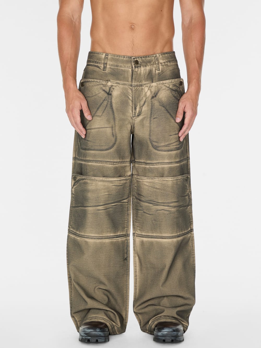 screenprinted cargo pant