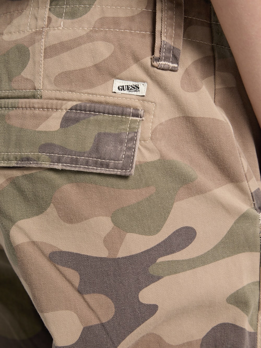 Eco GUESS Originals Twill Camo Cargo Pants
