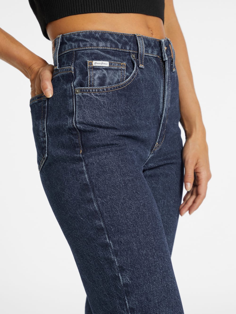 G06 Mom Jeans