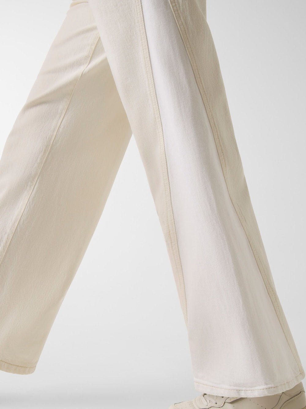G11 Wide-leg jeans