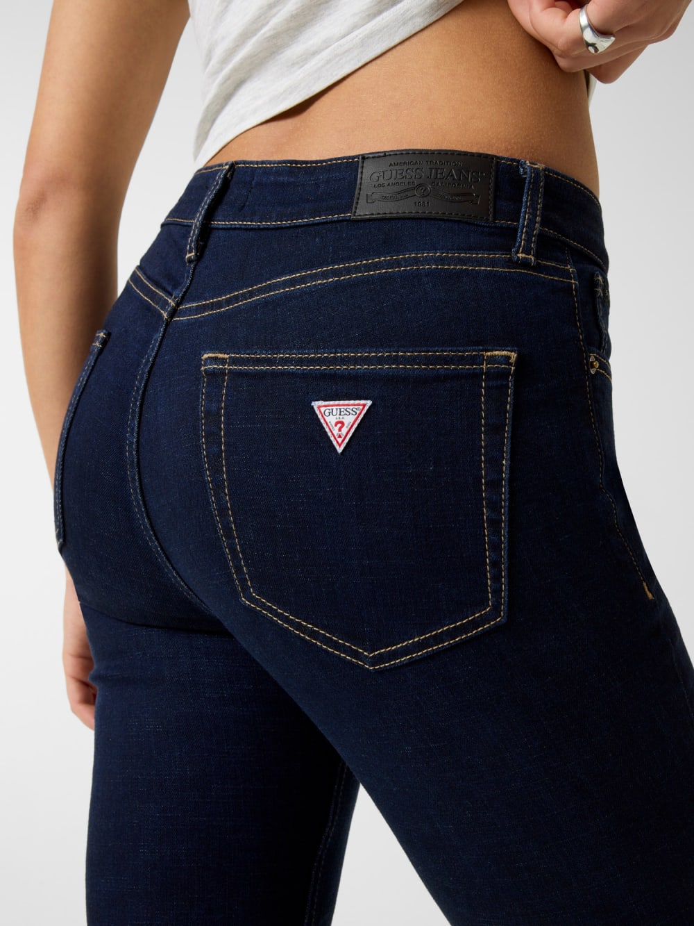 G05 High-rise skinny jeans