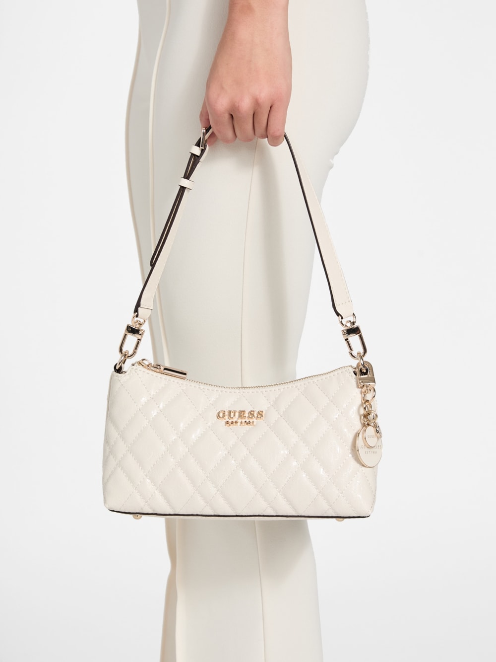 Isemay Quilted Shoulder Bag