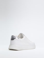 Wulfred Embossed Low-Top Sneakers