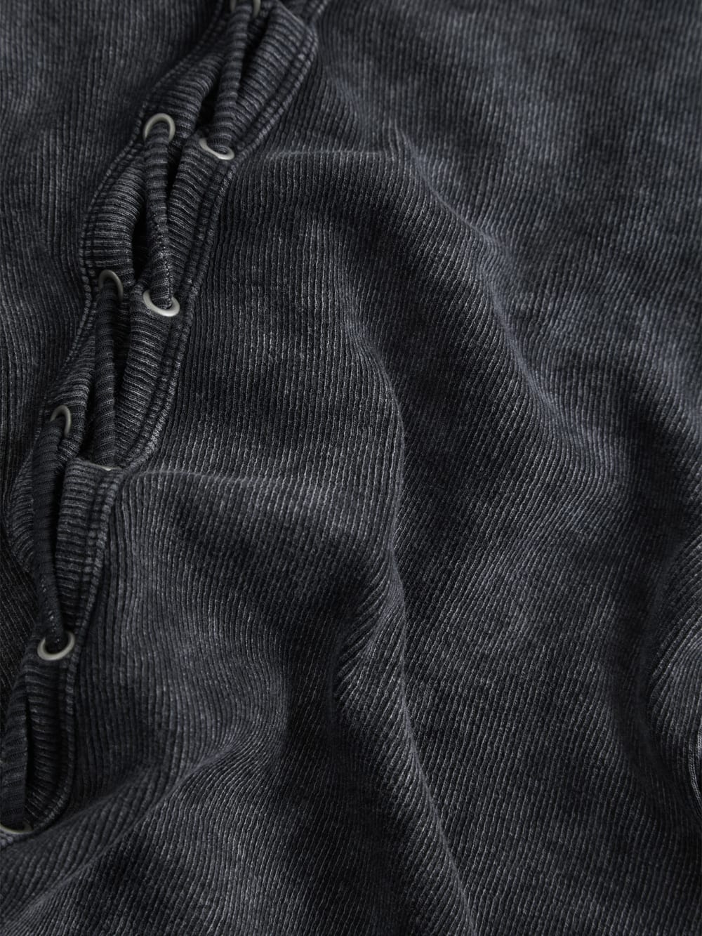 rib tie-top