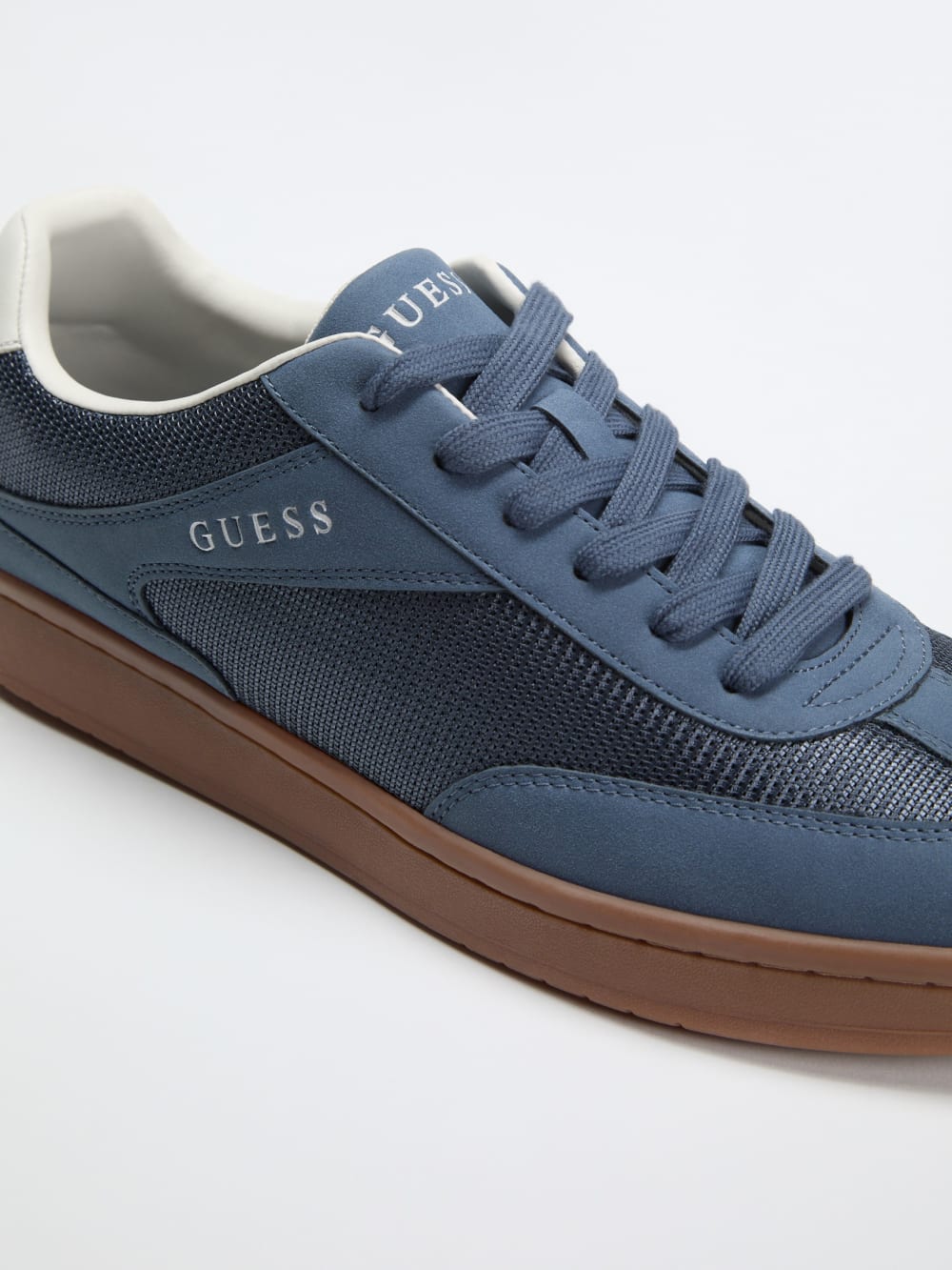 Lely Signature Sneakers
