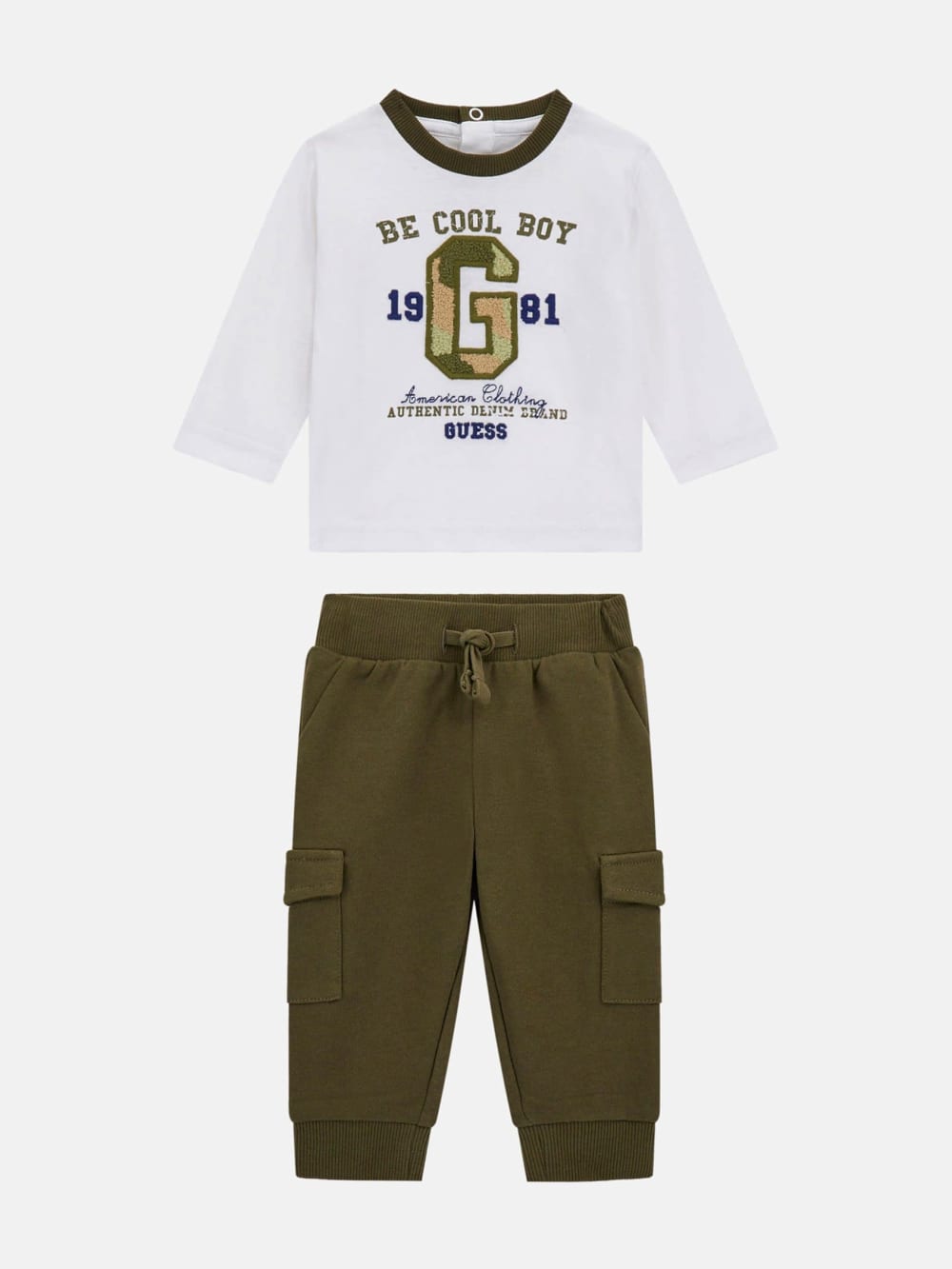 T-shirt and pants set