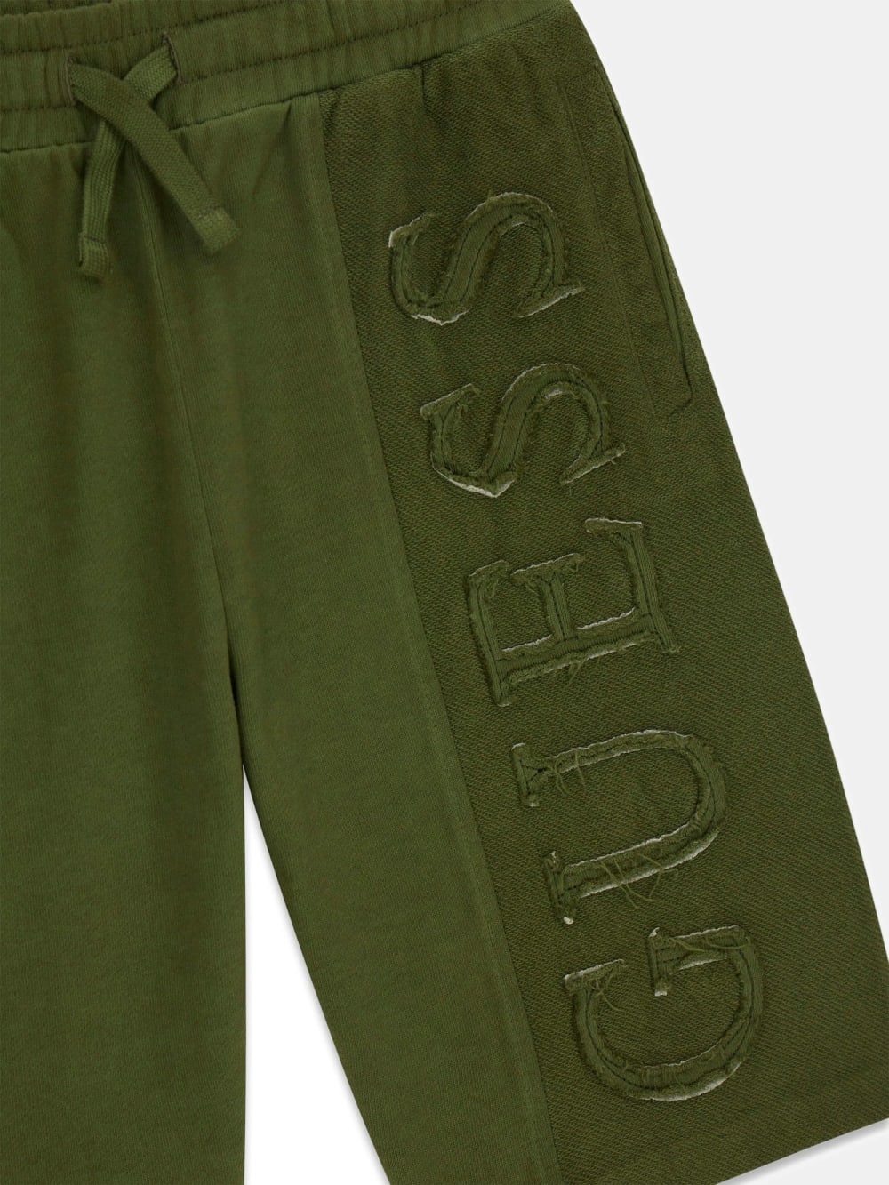 Side logo shorts
