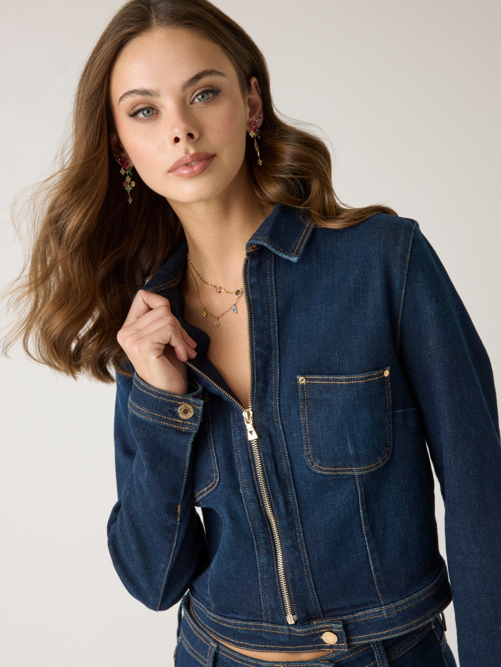 Cropped denim jacket