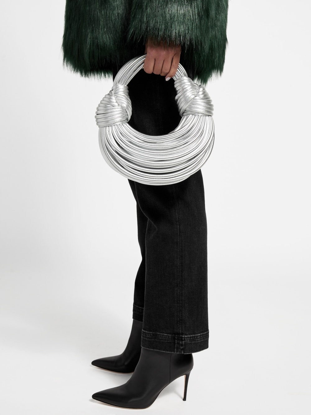 Tubular String Hobo