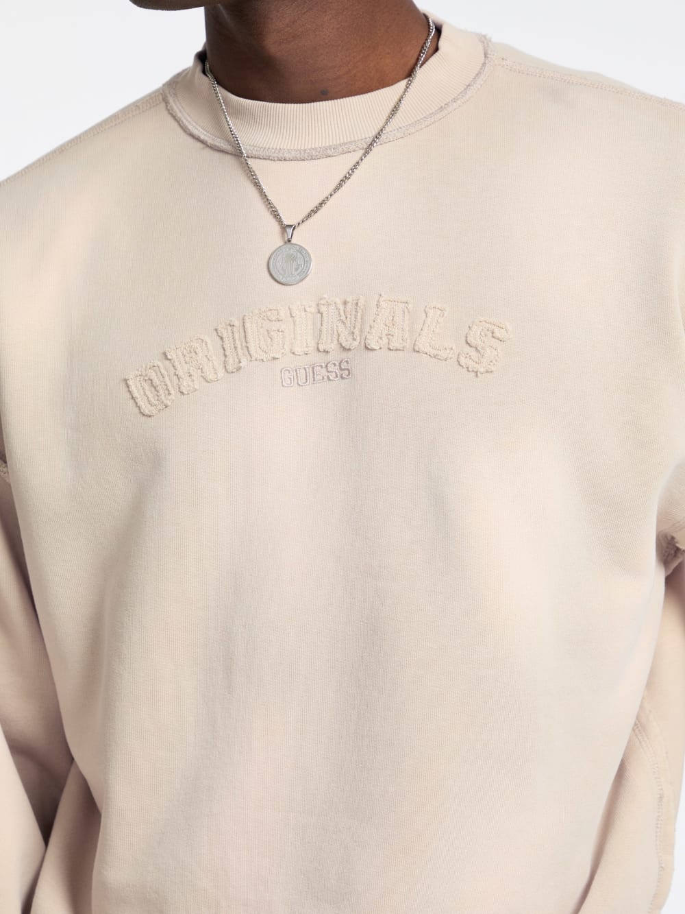 GUESS Originals Eco Boxy Applique Crewneck