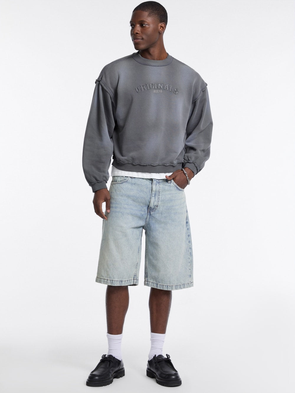 GUESS Originals Eco Boxy Applique Crewneck