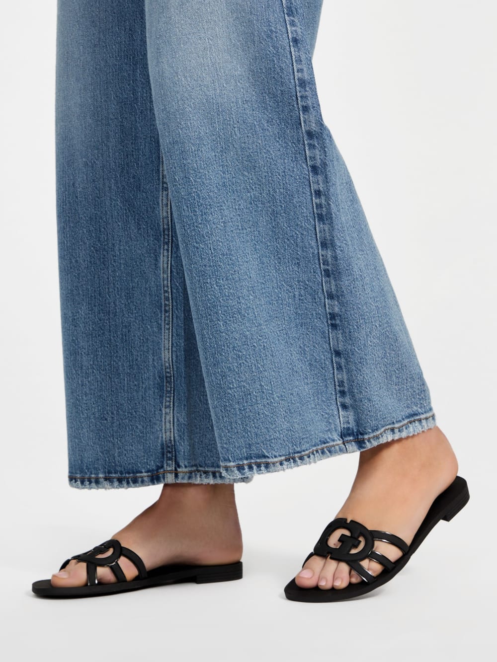Tarishae Signature Jacquard Sandals